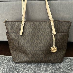 Michael Kors Logo Leather Jet Tote Bag